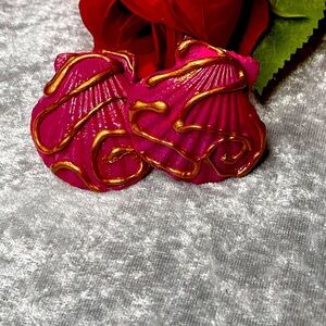 “Magenta charms” Hand painted seashell earrings